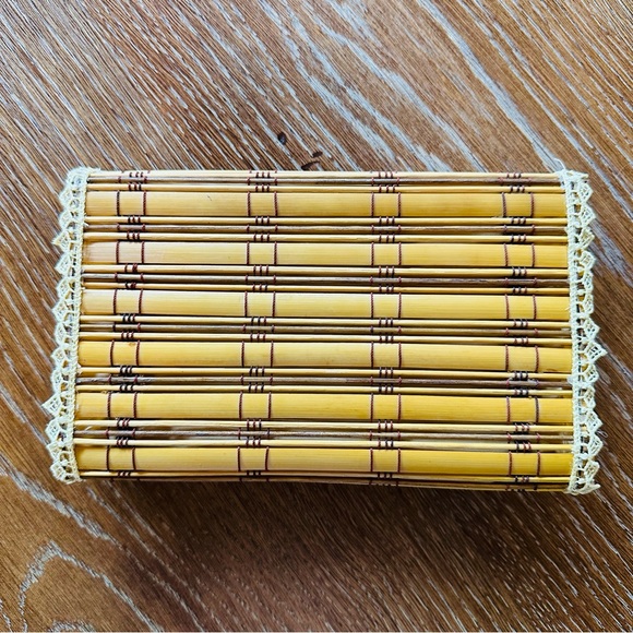 Vintage Clutch Womens Bamboo Flap Handbag Purse Tan Lace Embellished Summer Boho - Picture 3 of 9